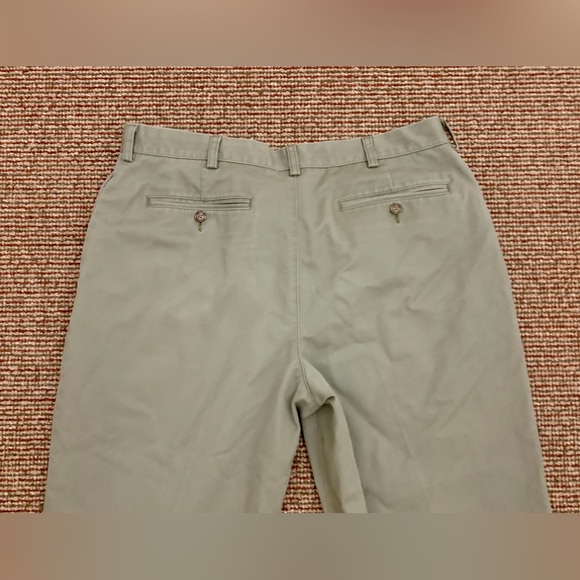 Men's 37 x 30 L. L. Bean Olive Khaki 100% Cotton Classic Fit Chinos - Picture 8 of 12